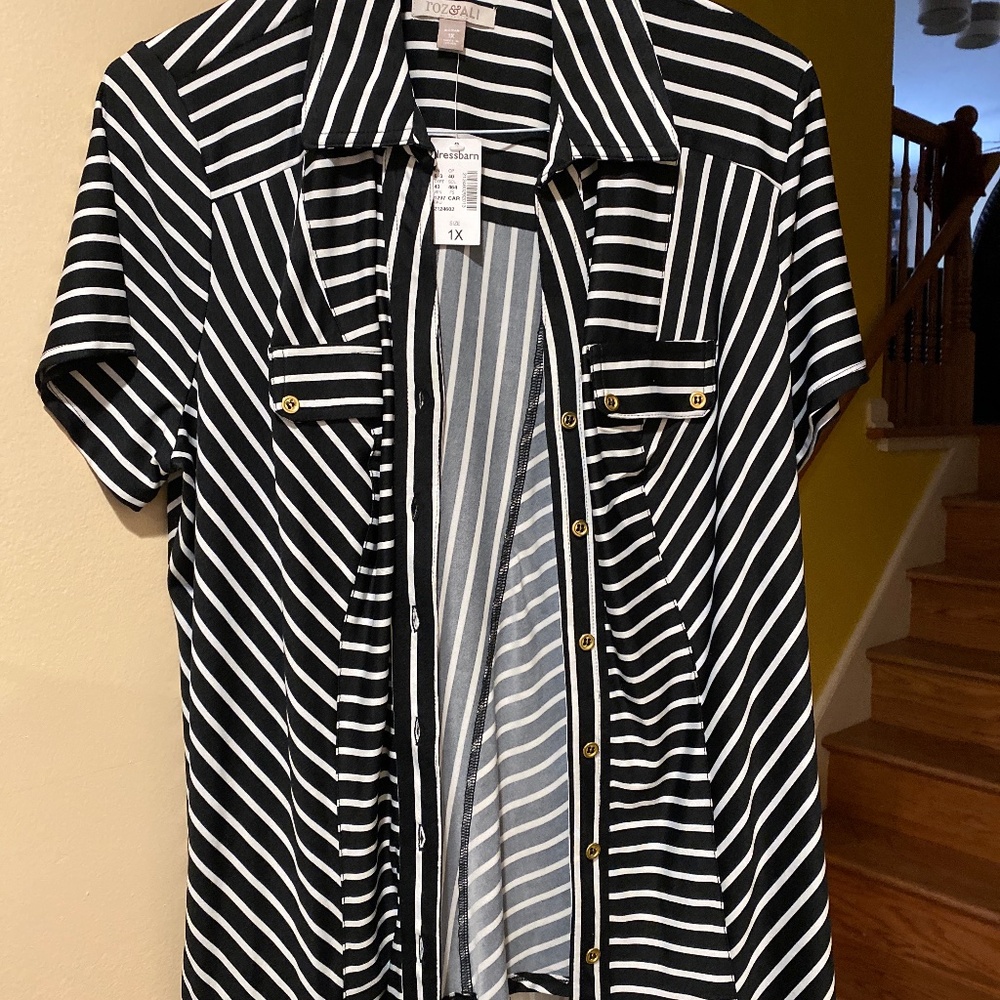 Short sleeve blouse